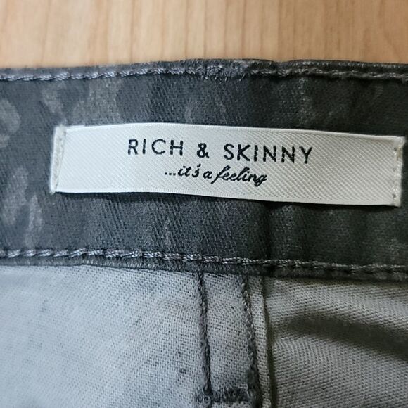 RICH & SKINNY BUILT TO SPILL JEANS - Picture 4 of 9